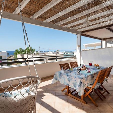 Casa Vacanze Orlando - Con Veranda Vista Mare A 200M Dal Mare 莱乌卡 外观 照片
